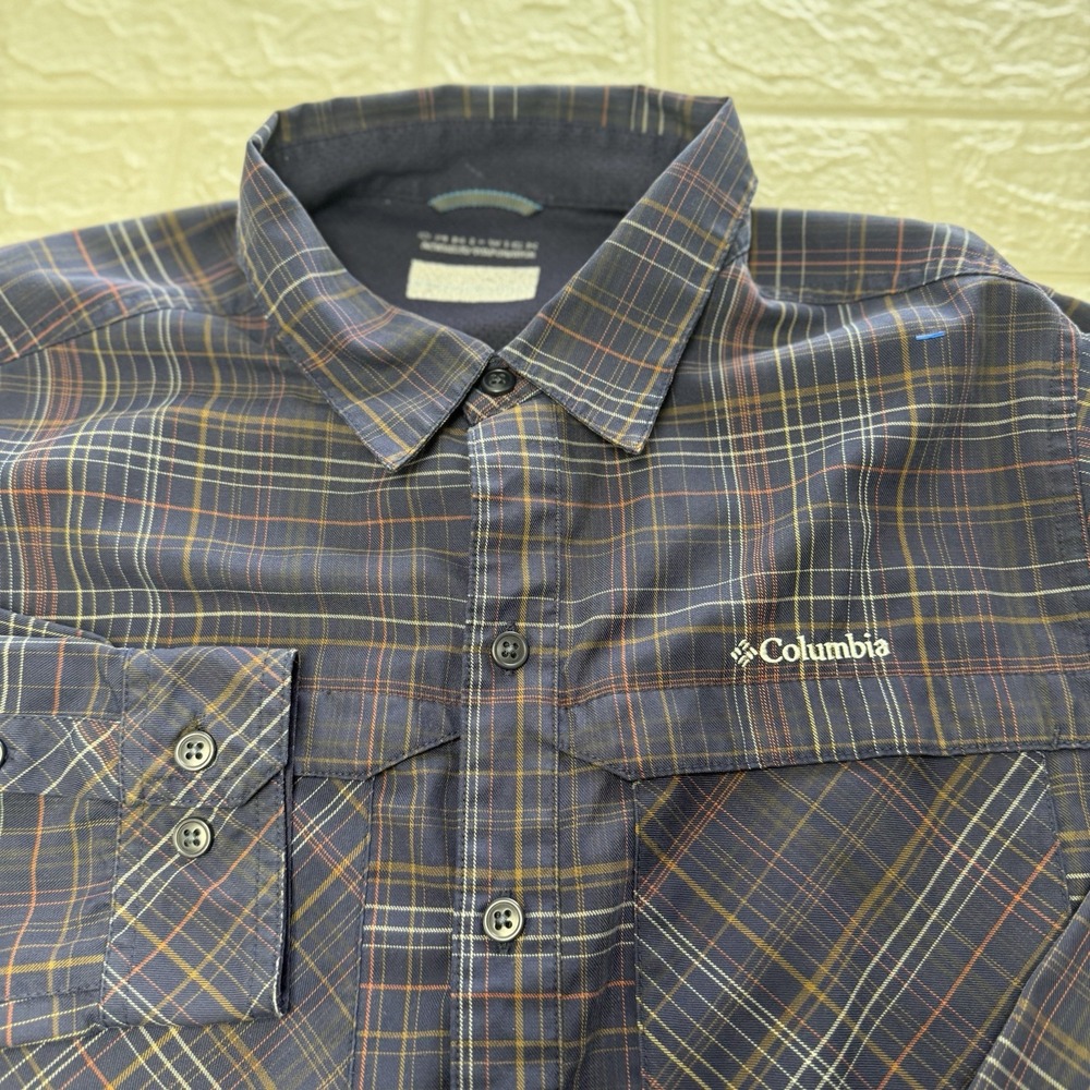 Columbia Omni-wick Men's Long Sleeve Plaid Button-Up Shirt Brown, Red, Large